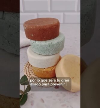 Errores comunes al elegir un shampoo en barra y huella de carbono frente al consumo de plásticos