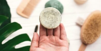 Guía ecológica del cosmética sólida sostenible como parte de la cosmética consciente